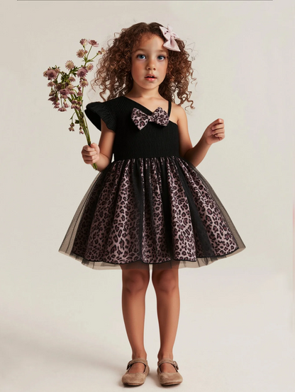 Girls’ Summer Fashion Dress: Off-Shoulder Bow with Lace-Trimmed Skirt